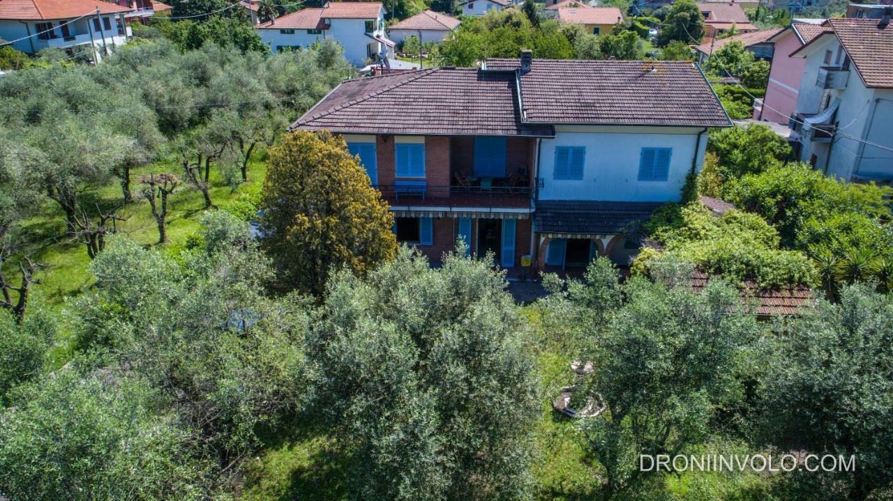 Casa Degli Zii Appartamento Guido Luni Exterior photo
